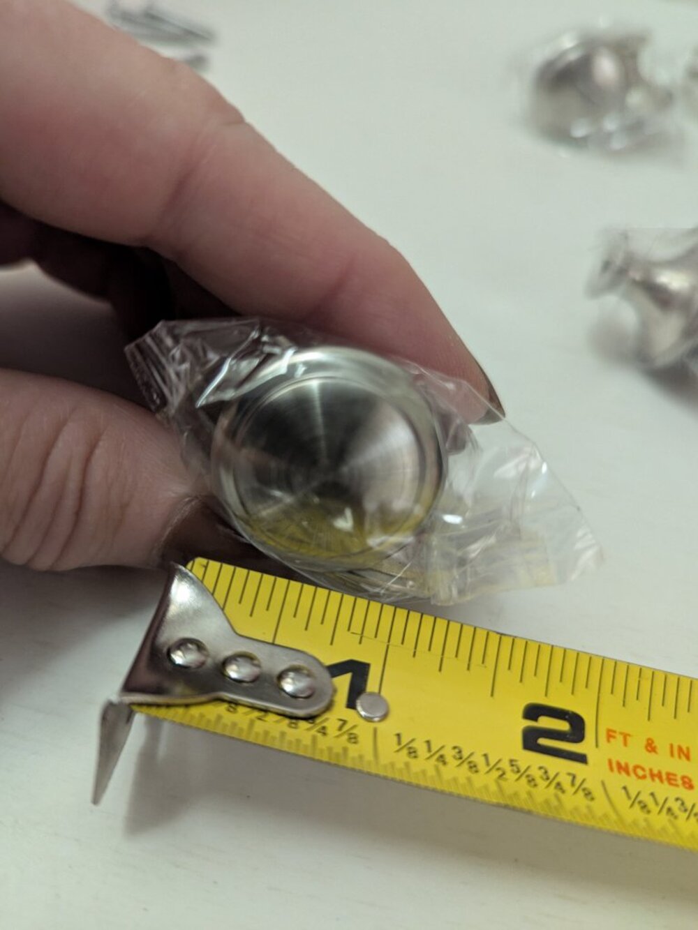 5/$25 door knobs QTY 12 - Picture 4 of 5
